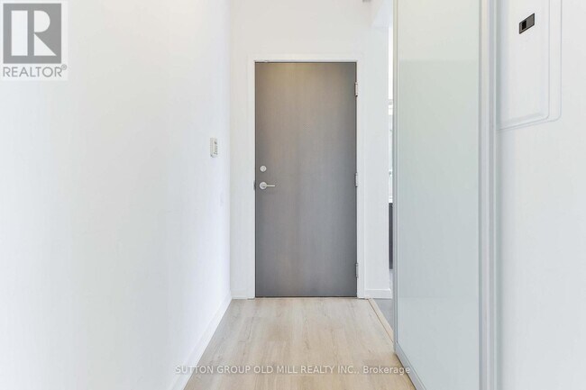 Photo - 103 The Queensway Unit 414