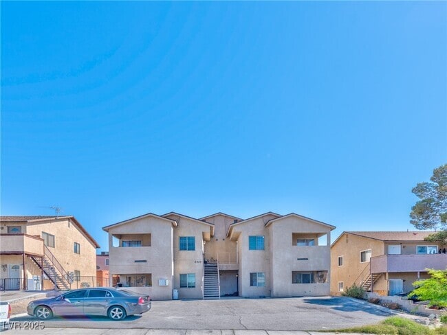 Building Photo - 6983 Appleton Dr Unit C Rental