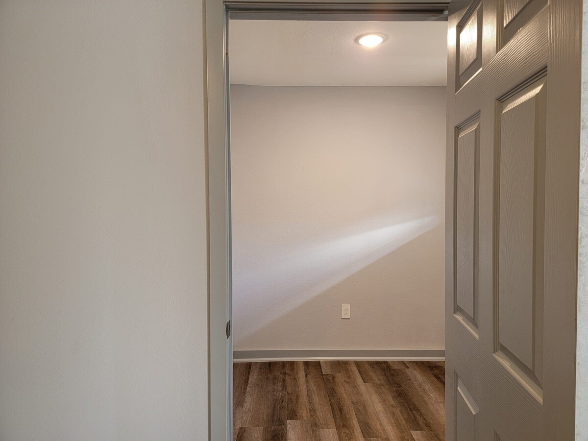 Photo - 10209 Wiggins St Unit 3