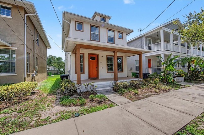 Photo - 2126 W Spruce St