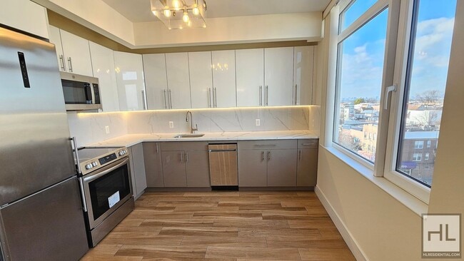 Photo - Northern Boulevard Unit 7A