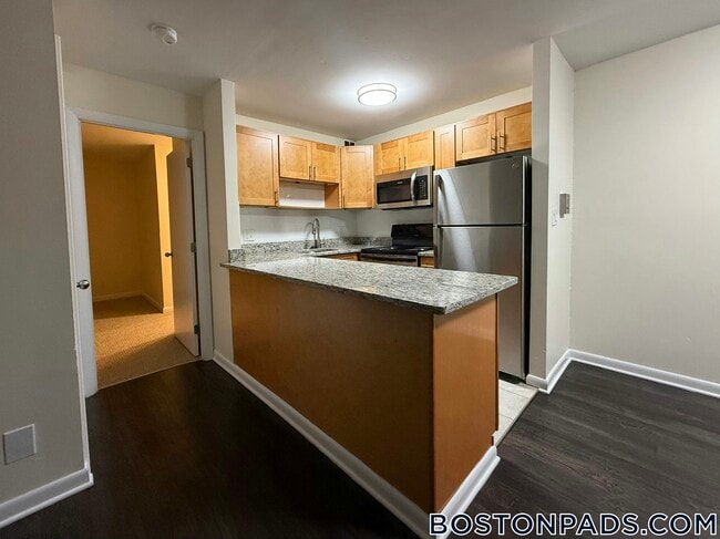 Photo - 16 Westgate Dr Unit 3T