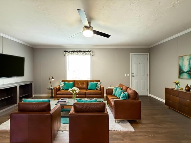 Building Photo - 38079 Orleans St Rental