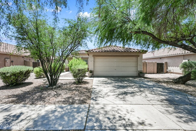 Photo - 3057 W Lucia Dr House