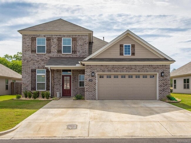 Photo - 500 Lismore Pl