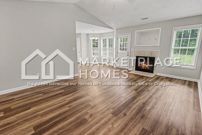 Photo - 225 Falcon Ridge Dr
