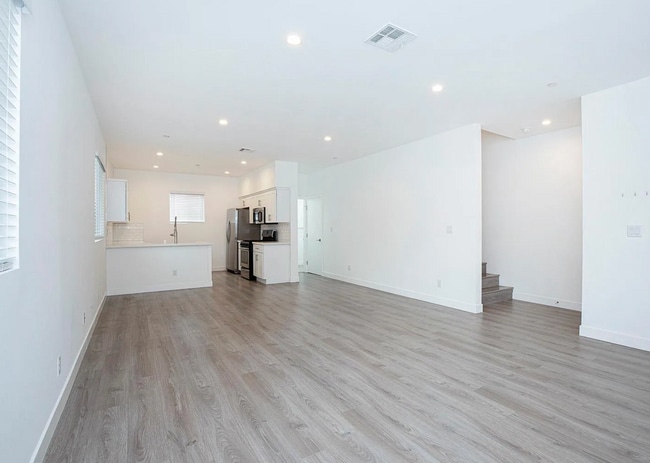 Photo - 5026 1/2 Cleon Ave