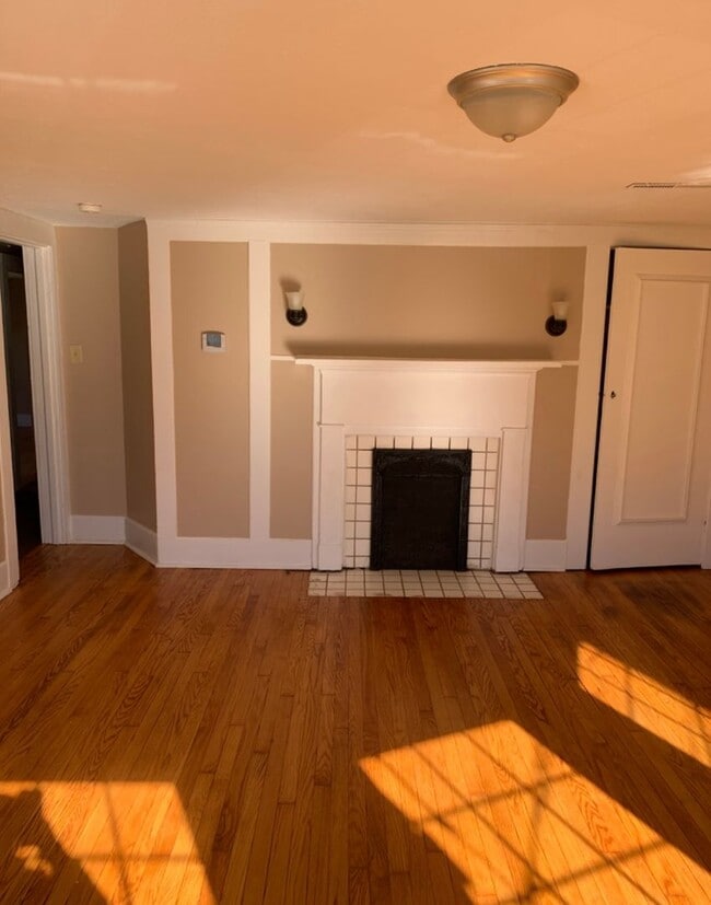 Photo - 0211 11th St Unit 211-2