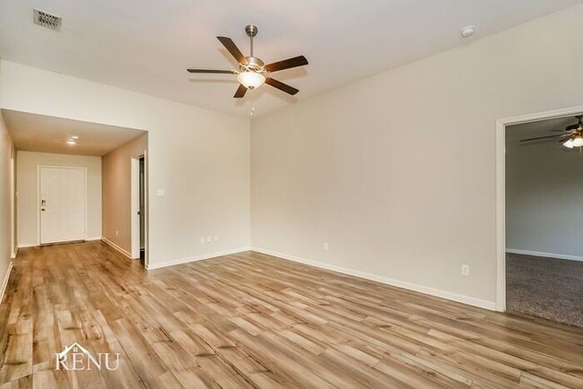 Photo - 158 Drifter Dr
