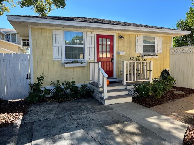 Building Photo - 2734 W Main St Rental