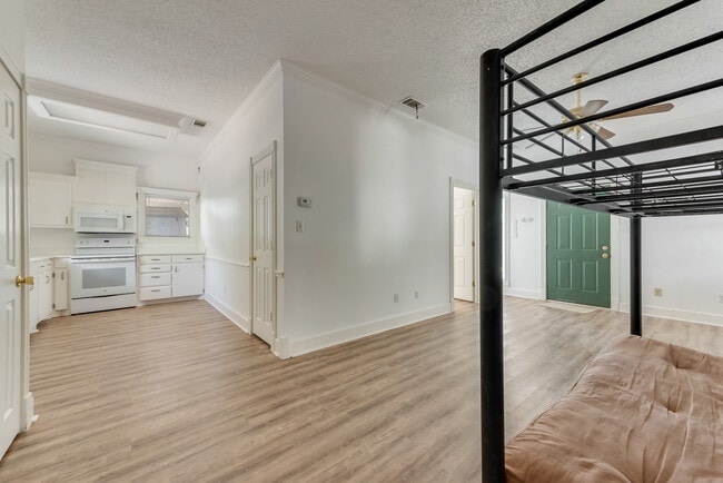 215 Folly Beach Dr Unit 215 B