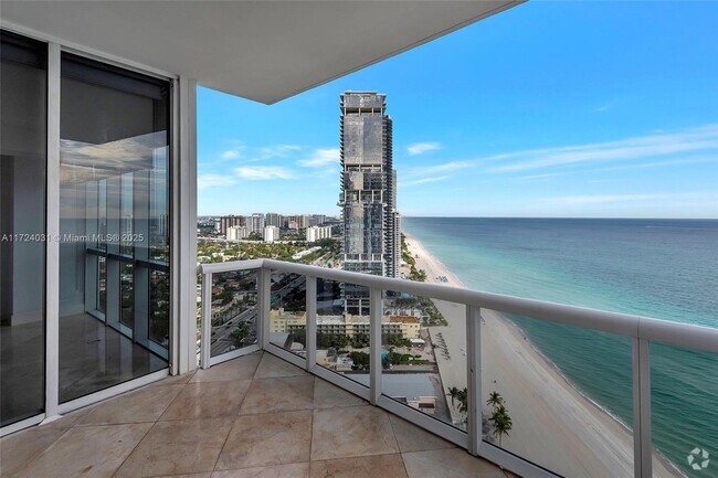 Building Photo - 18201 Collins Ave Unit 4008 Rental