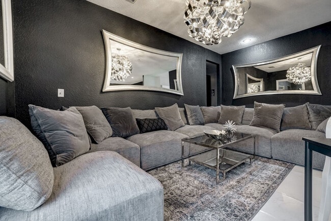 Photo - 1145 Troon Cir Unit SI FL2-ID1291326P