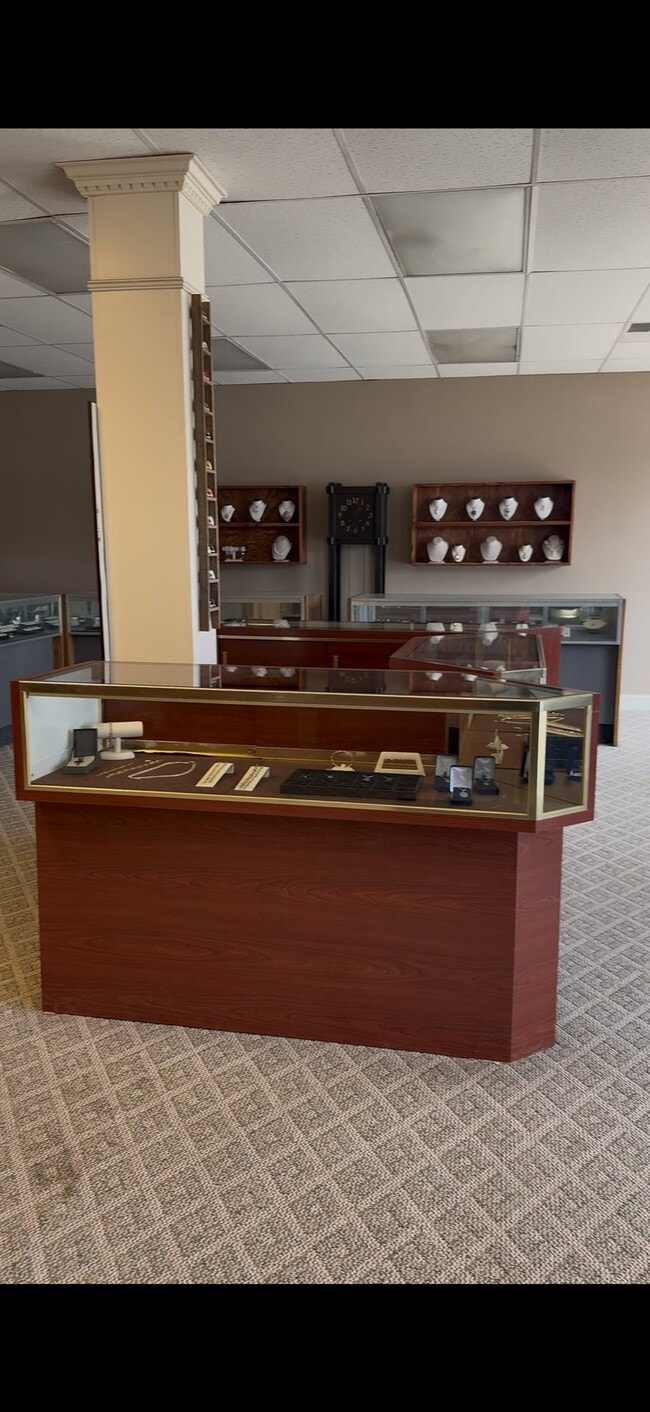 Building Photo - 414-416 Market St