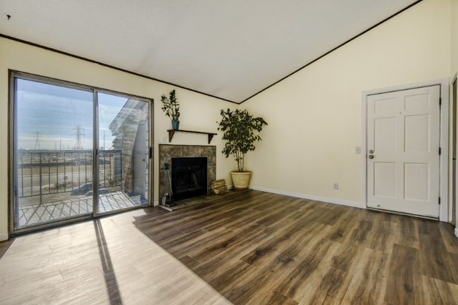 Photo - 8813 Colorado Blvd