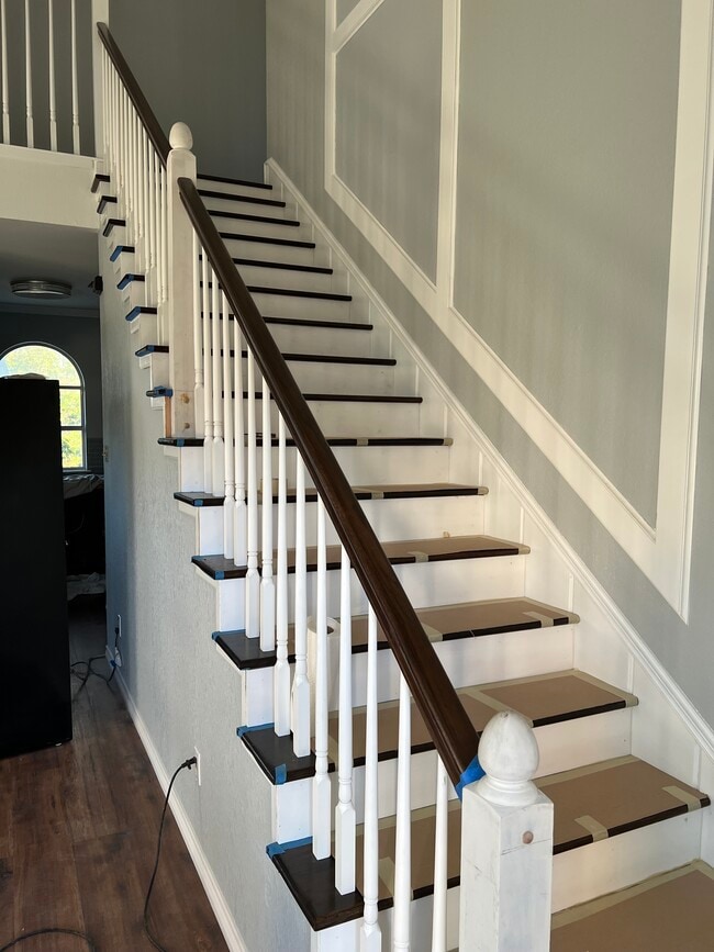 Photo - 539 Woodcreek Dr