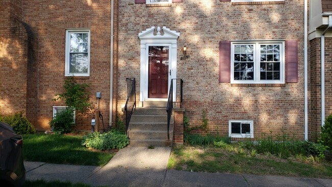 Building Photo - 2863 Coors Park Ct