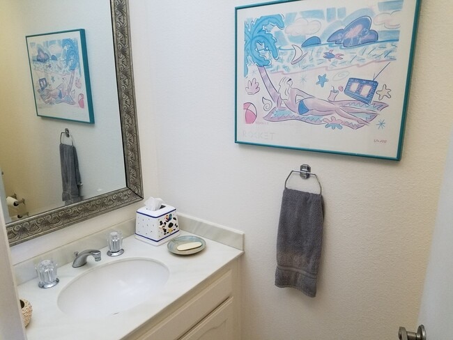 Photo - Large 1 Bed/1.5 Bath in Laguna Woods ( 55+ community)