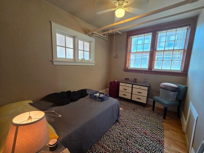 Photo - 2537 N Downer Ave Unit 14