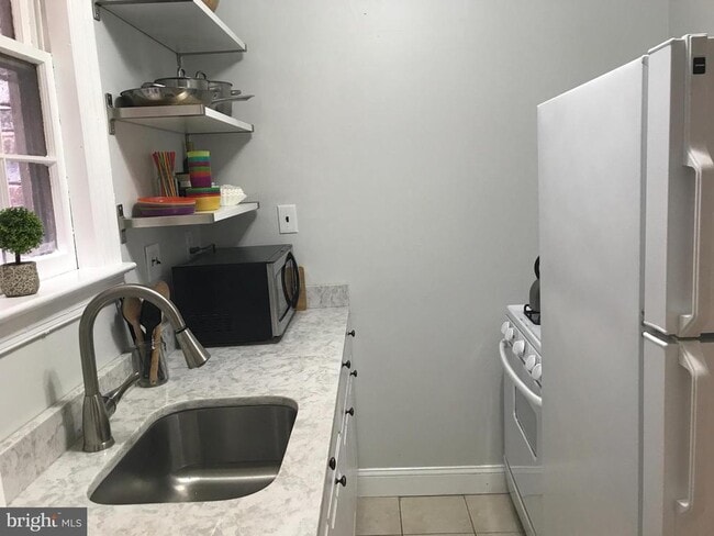 Photo - 731 13th St NE Unit 1