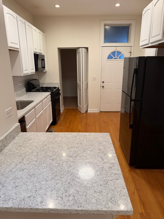 Photo - 6406 S Ingleside Ave Unit 1