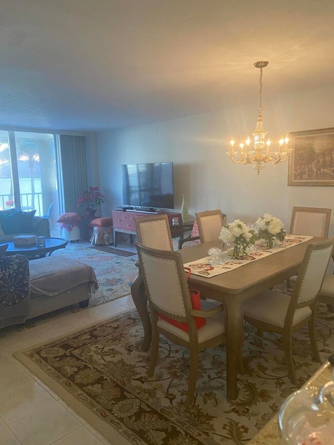 Photo - 1149 Hillsboro Mile Unit 309