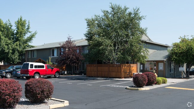 Chaparral Apartments - Chaparral Apartments