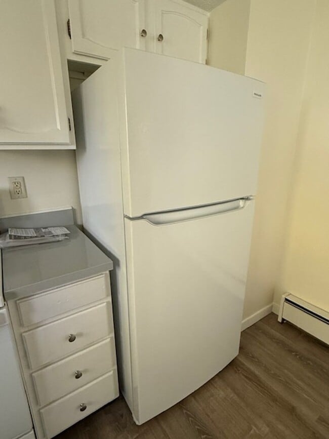 Photo - Country Living with a Recently Remodeled 2...