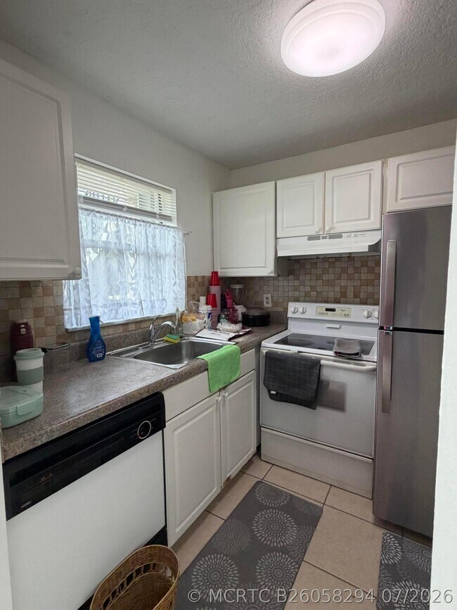 Photo - 9915 SW Sandalfoot Blvd Unit 410