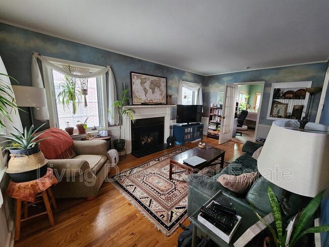 Building Photo - 2551 Worthington Ave