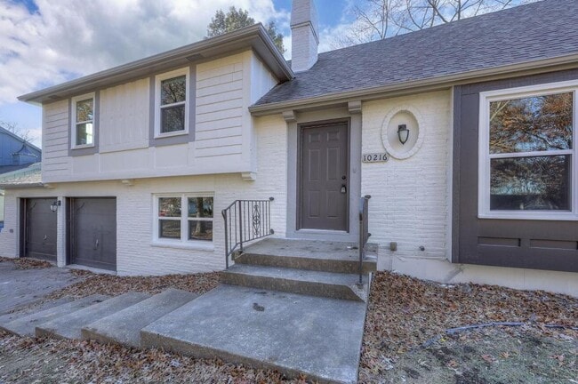 Photo - 10216 Lamar Ave