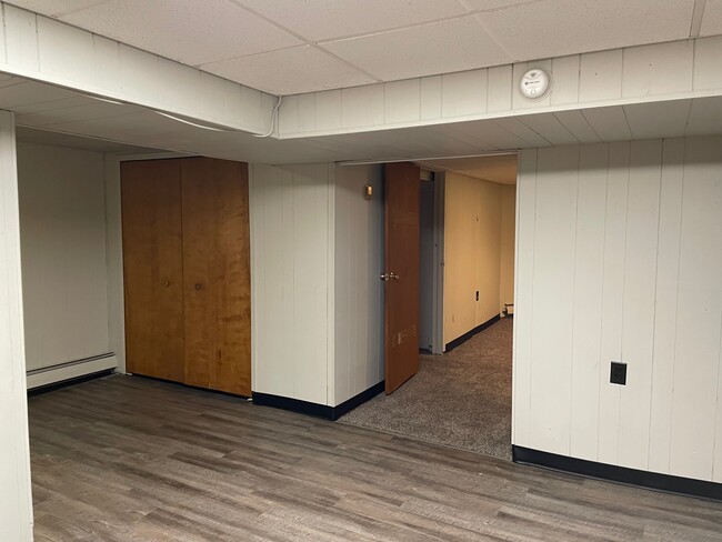 Photo - 34130 Utica Rd