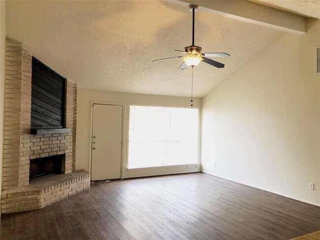 Photo - 13322 Oak Ledge Dr