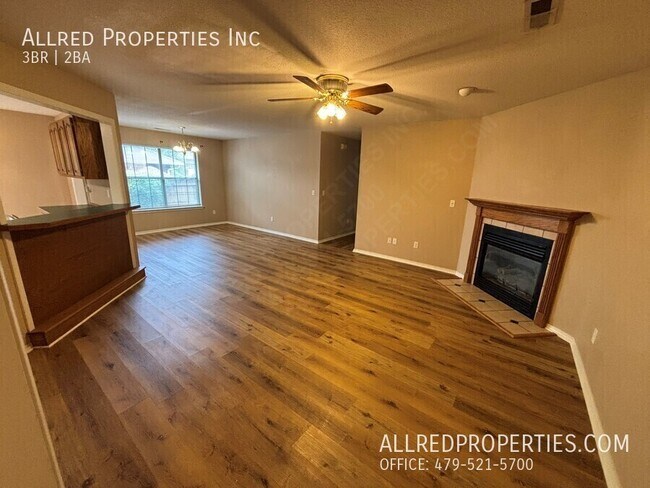 Photo - 2538 W Houston St