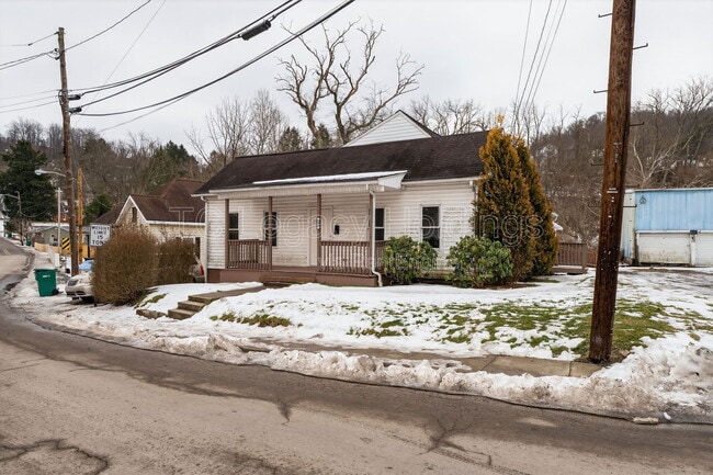 Photo - 127 Haymond Hwy