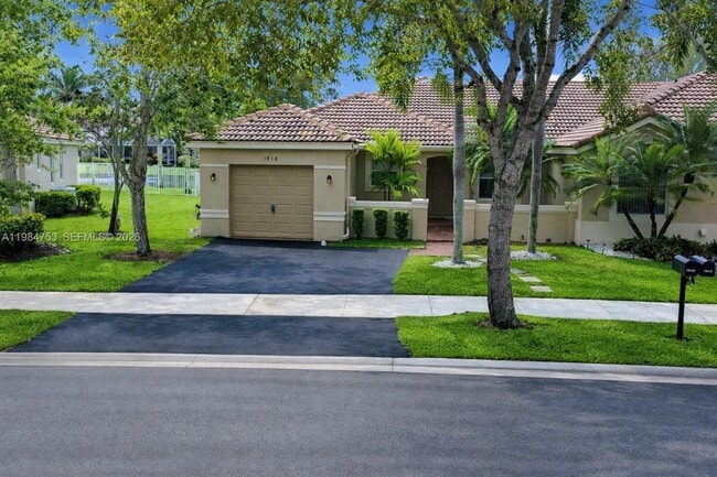 Photo - 1918 Andromeda Ln