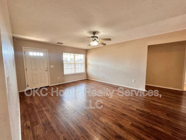 Photo - 4501 SE 78th St