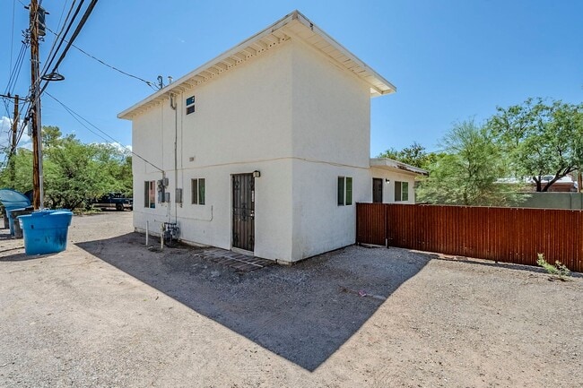 Photo - 434 N Norris Ave Unidad 1