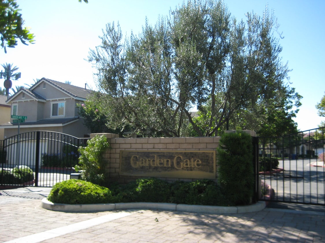 Photo - 9738 Foxglove Dr (Riverside, CA)