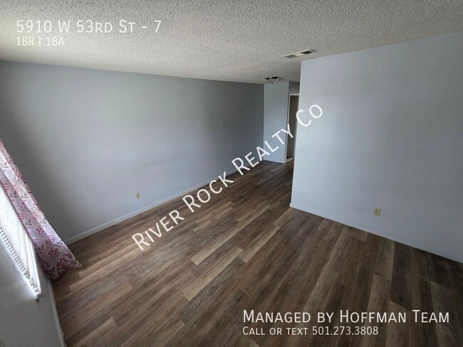 Building Photo - 5910 W 53rd St Unit 7 Rental