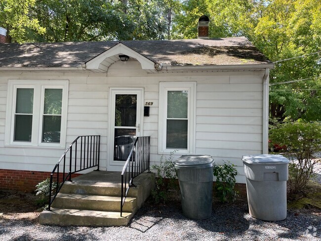 Building Photo - 1071 Unit 569 WHITE OAK ST Rental
