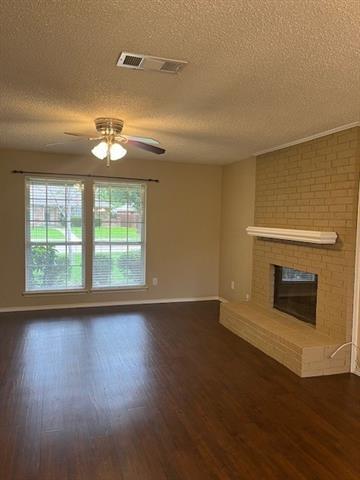 Photo - 220 Cherrybark Dr