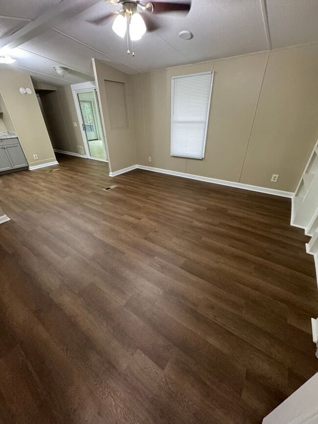 3252 Balkan Dr