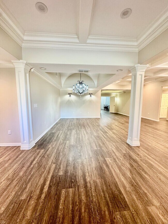 Photo - Elegant Estate in the Country Club Setting-Mother in law suite