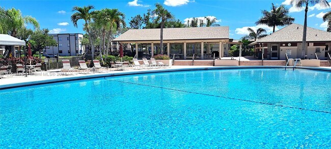 Photo - 9604 S Belfort Cir Unit 205