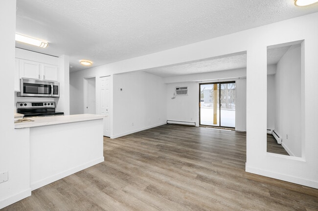 Sugar Plum Apartments
