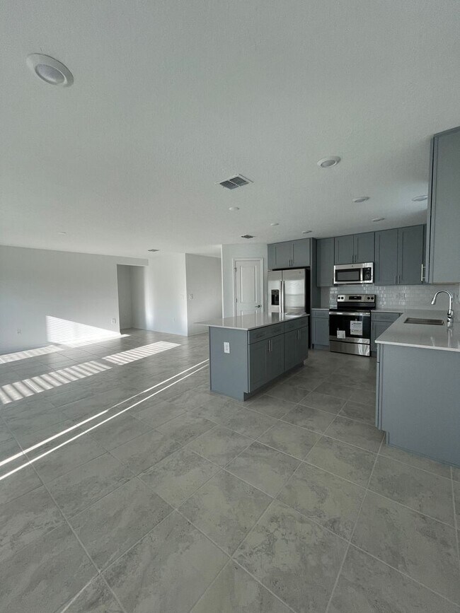 Photo - BEAUTIFUL BRAND NEW 2022 Home in the new S...
