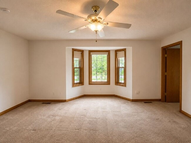 Photo - GORGEOUS 3 BEDROOM HOME ON WEST SIDE OF TRAVERSE CITY