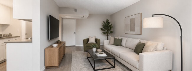 The Highland at Sherman Oaks