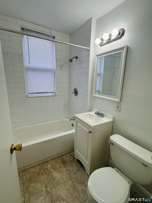 956 Capitol Ave Unit C1